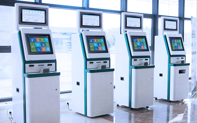 工控一體機(jī)在醫(yī)療自助終端中起著什么作用?